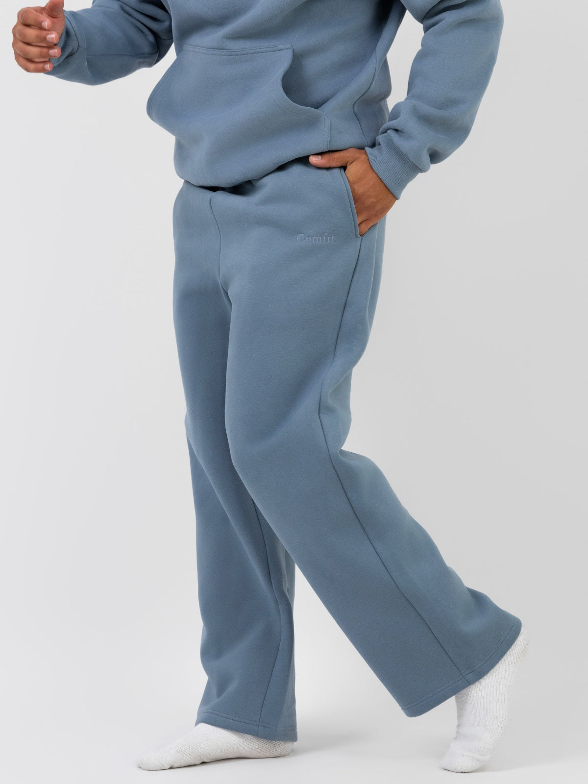 Signature Straight Leg Sweatpants