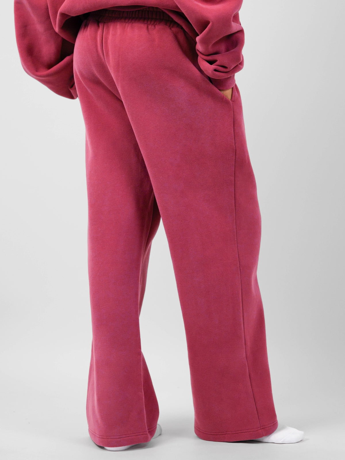 Minimalist Straight Leg Sweatpants